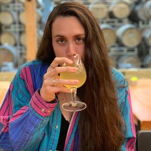 Meet your Posher, Claire